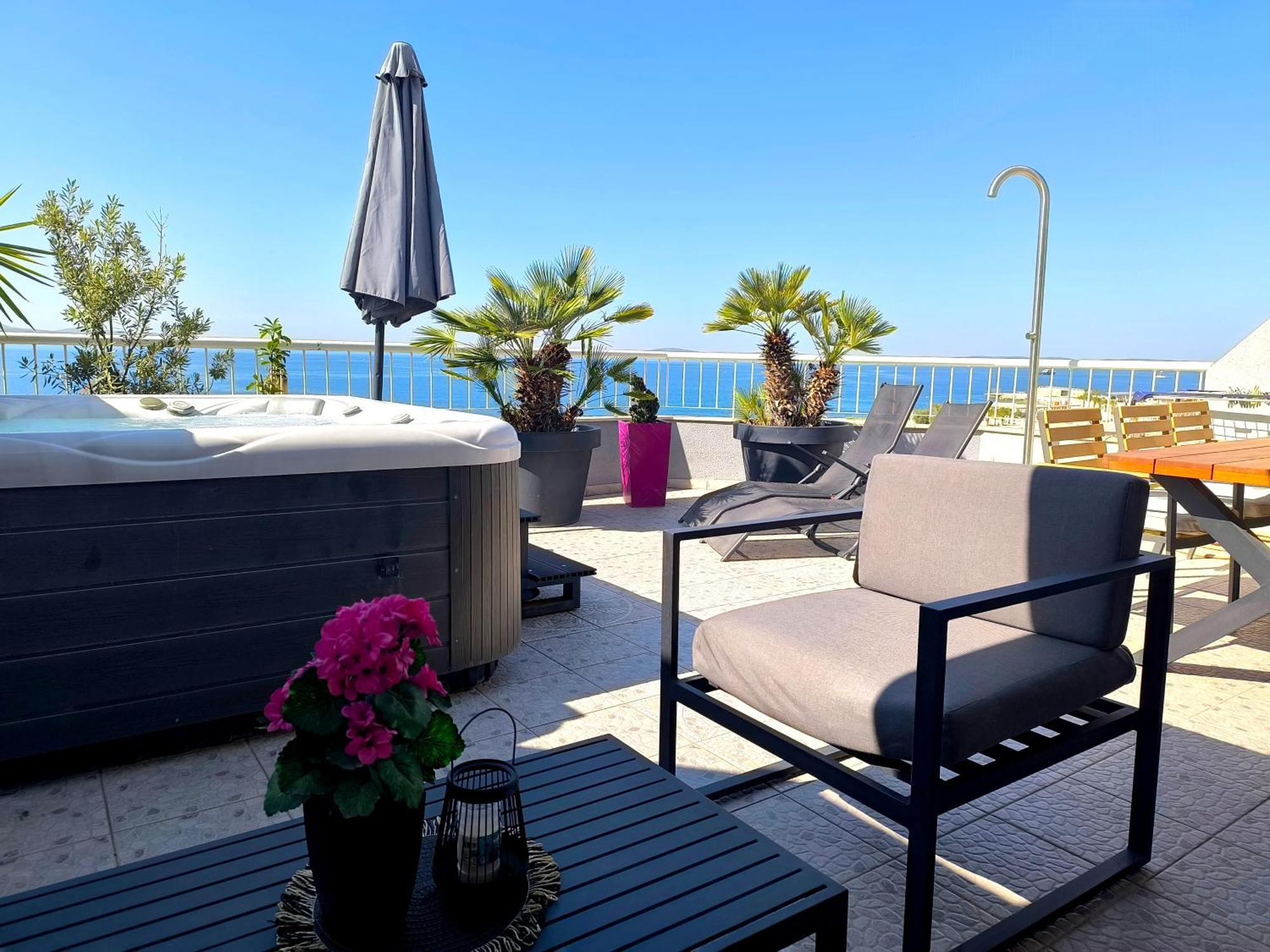 Luxury Julija